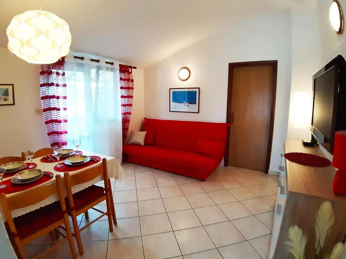 Apartments Zrinka 793 Croatia