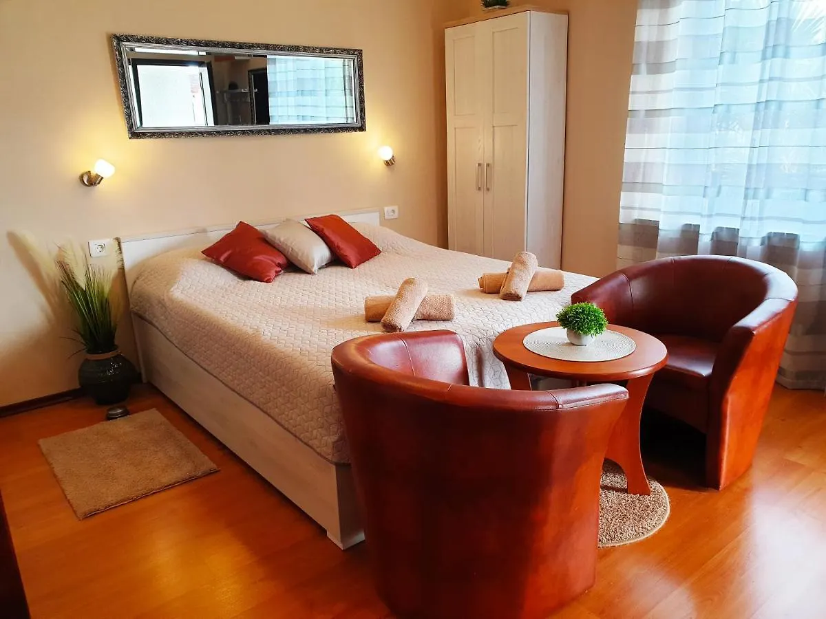 Apartments Zrinka 793 Croatia